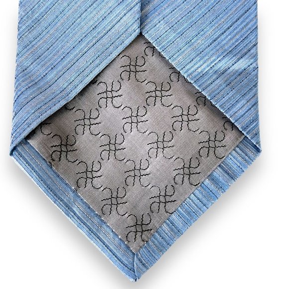 Tino Cosma Men's Tie Size 56.5 x 3.5 Blue Silver Striped 100% Silk Made in Italy - Picture 6 of 11